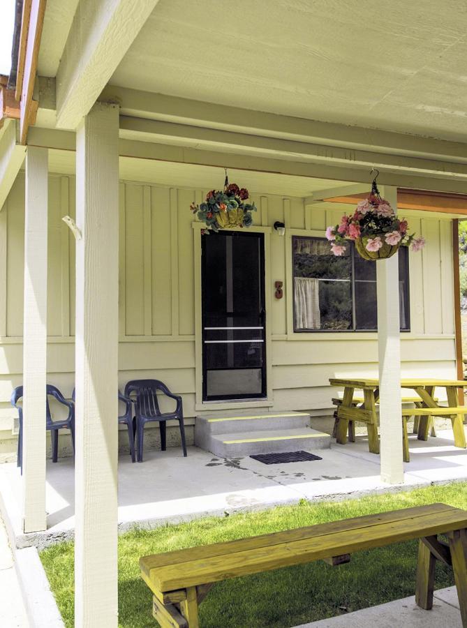 Willow Springs Resort Bridgeport Buitenkant foto