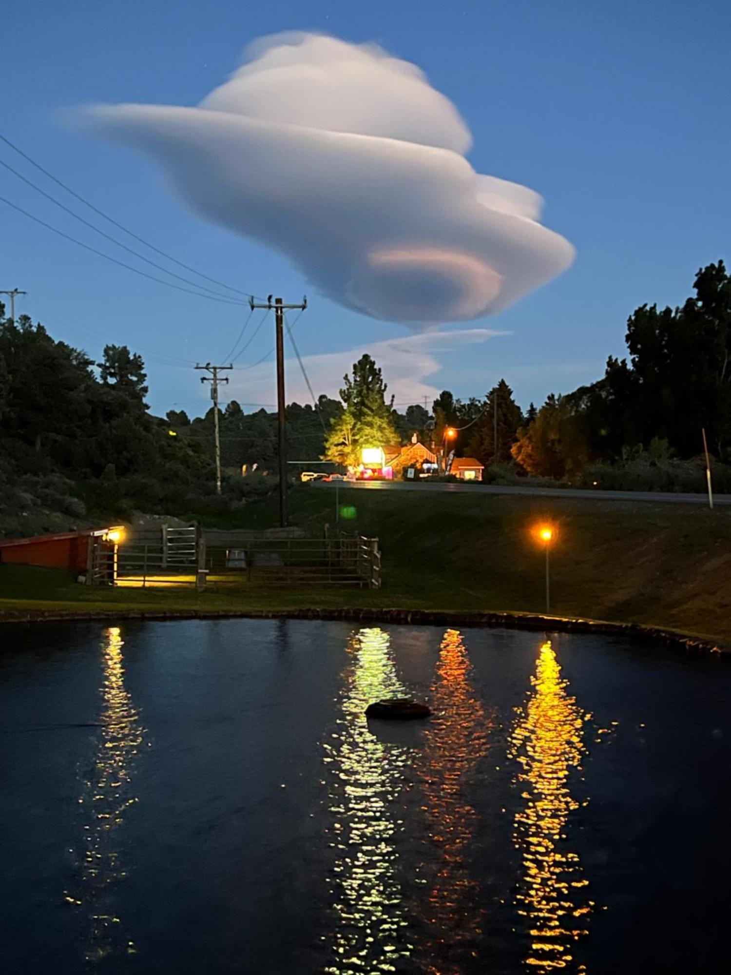 Willow Springs Resort Bridgeport Buitenkant foto